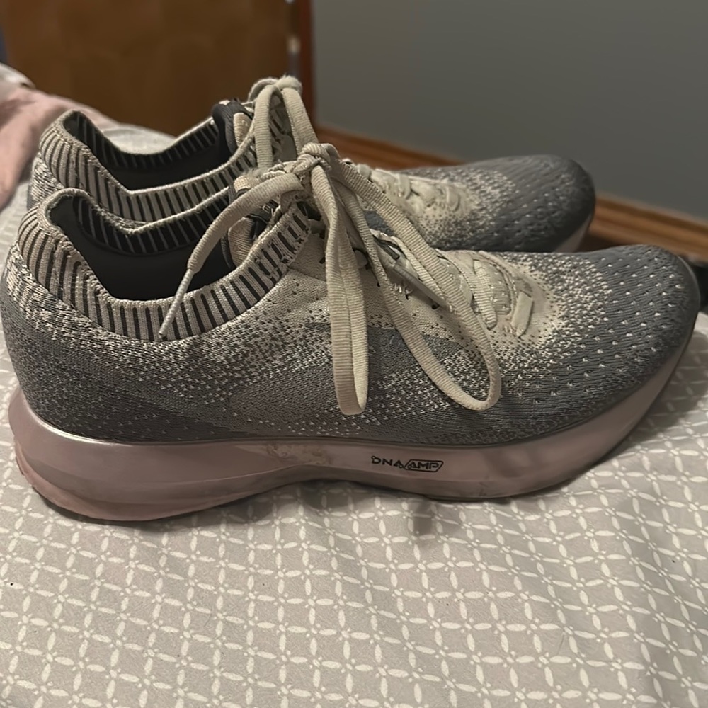 DNA AMP Brooks Running Shoes